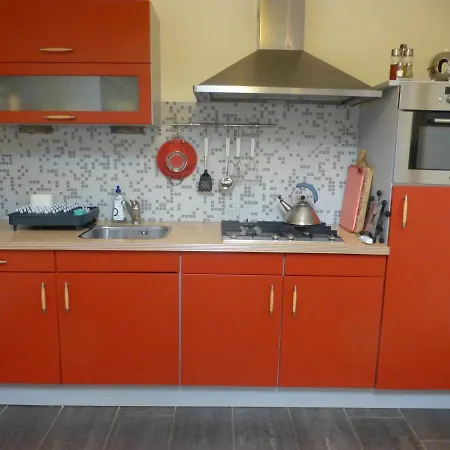 Holiday home Onder De Peppel Met Sauna En Jacuzzi *