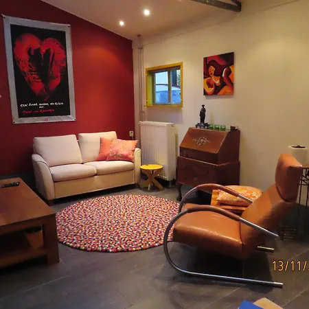 Onder De Peppel Met Sauna En Jacuzzi Holiday home *