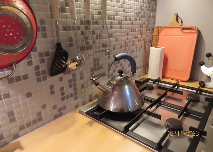 Onder De Peppel Met Sauna En Jacuzzi Wijk en Aalburg