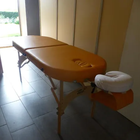 Onder De Peppel Met Sauna En Jacuzzi Prázdninový dům *